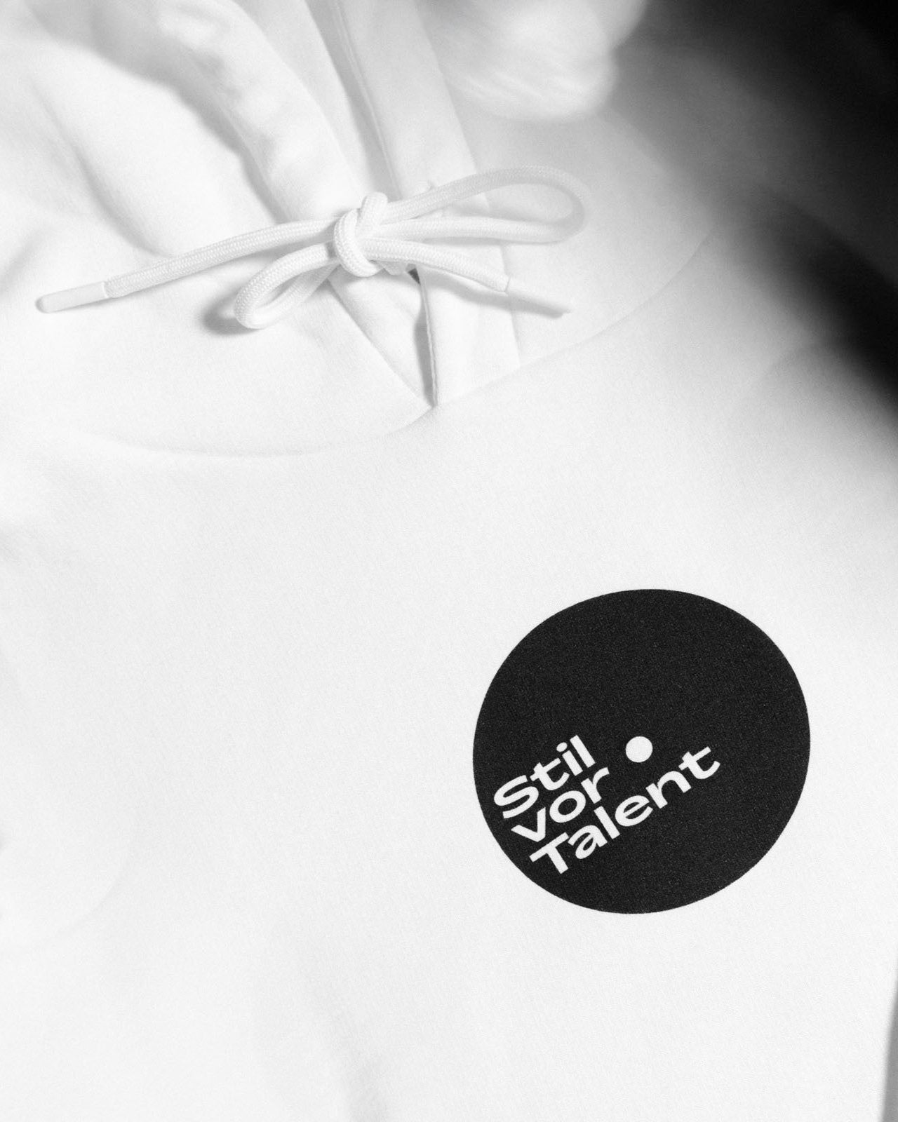 Stil vor Talent 20 Years Hoodie white