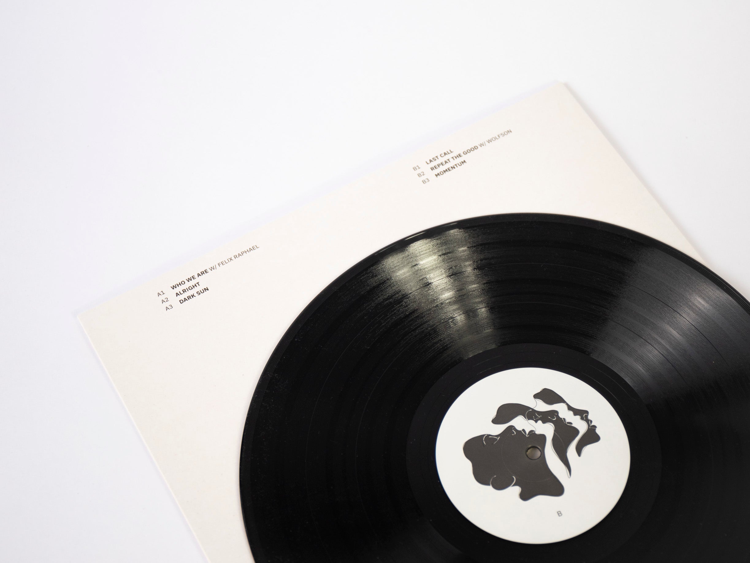 Hidden Empire Momentum Vinyl 12" incl. 12 Tracks Download